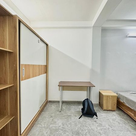 Homestay 26 Nguyen Van Lac ホーチミン市 エクステリア 写真