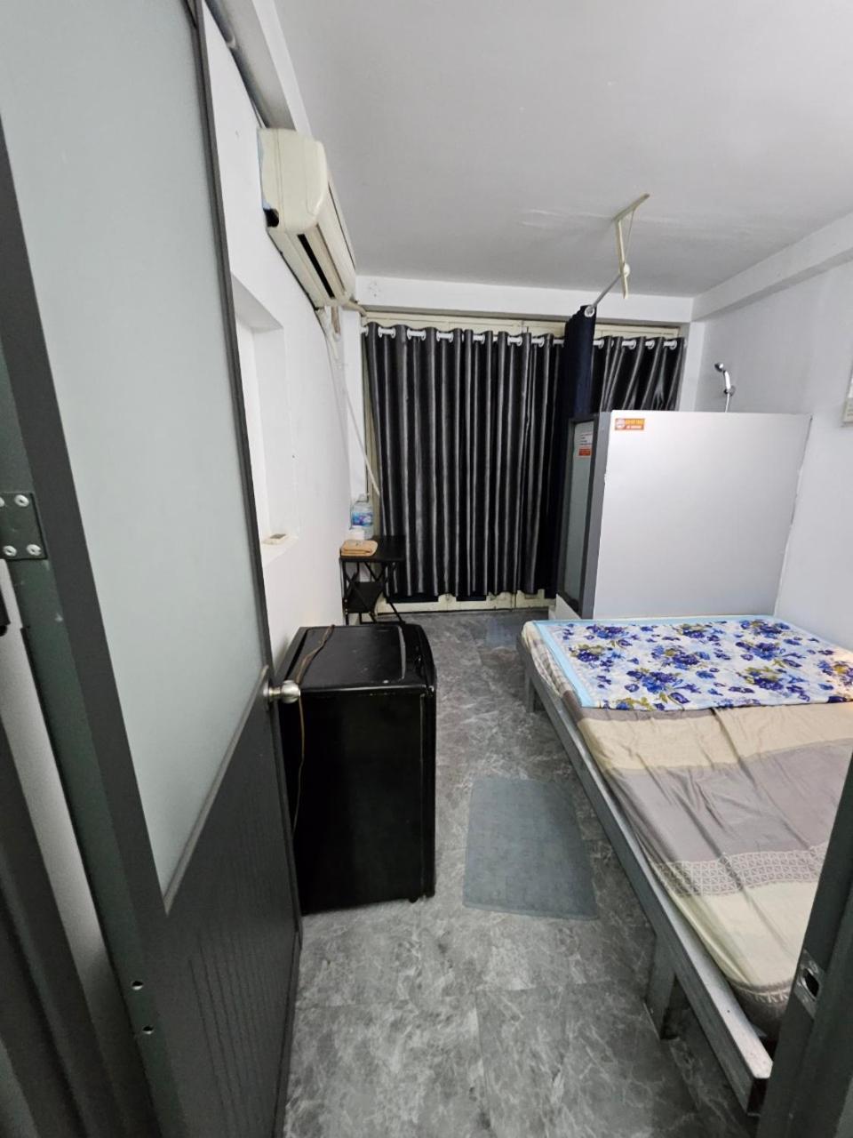 Homestay 26 Nguyen Van Lac ホーチミン市 エクステリア 写真