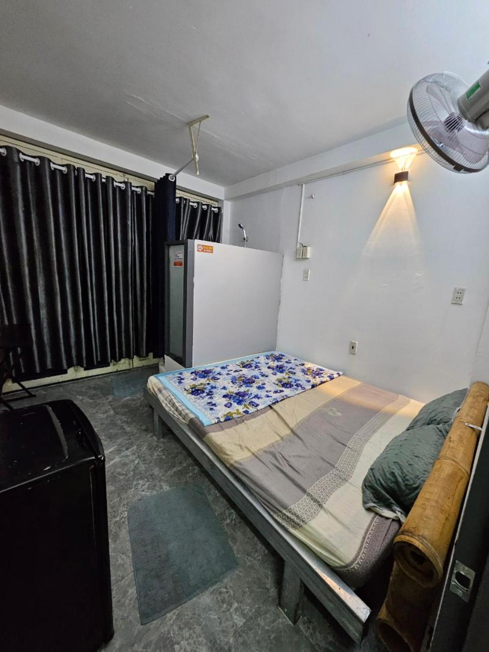 Homestay 26 Nguyen Van Lac ホーチミン市 エクステリア 写真
