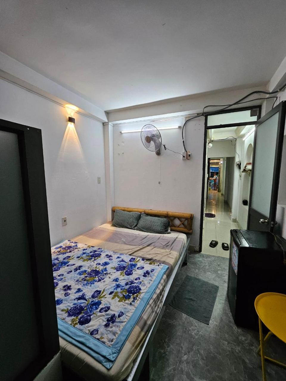 Homestay 26 Nguyen Van Lac ホーチミン市 エクステリア 写真