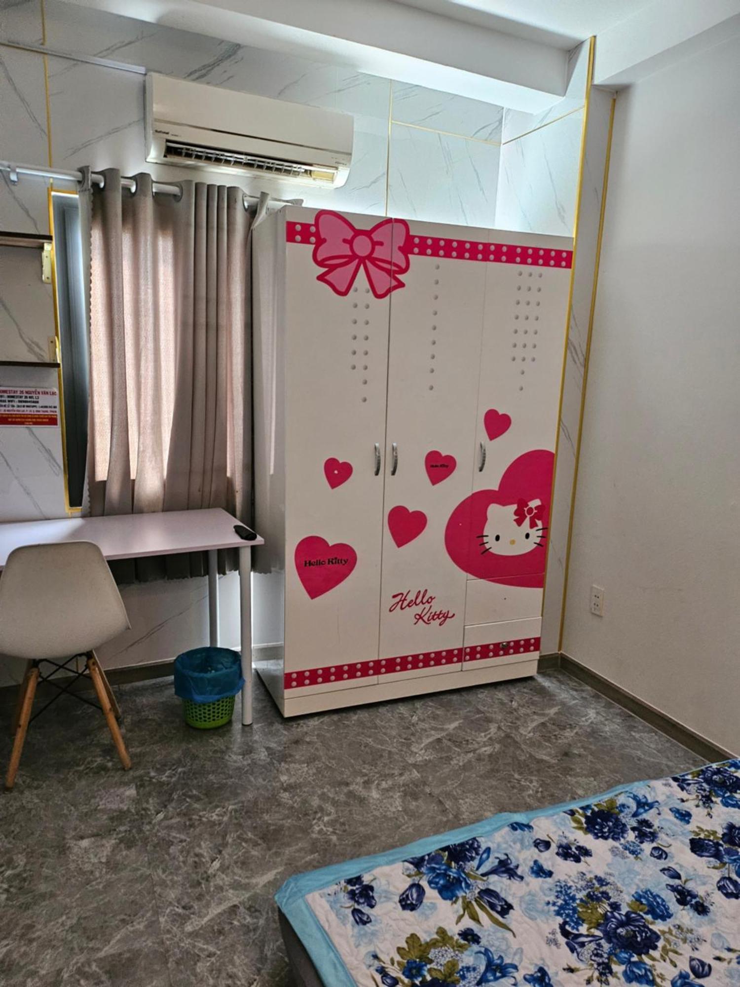 Homestay 26 Nguyen Van Lac ホーチミン市 エクステリア 写真